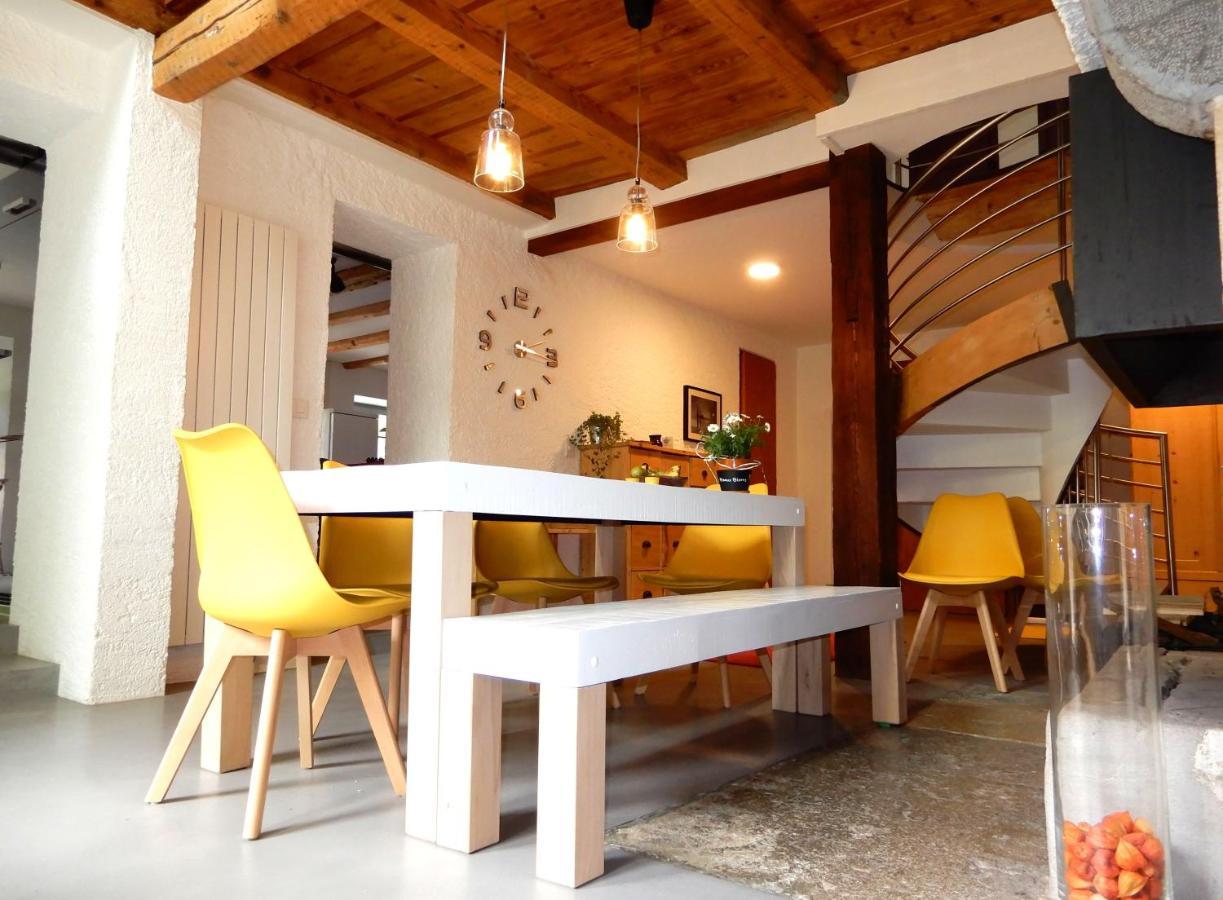 Chambres D'Hotes T'22 Fleurier Екстериор снимка