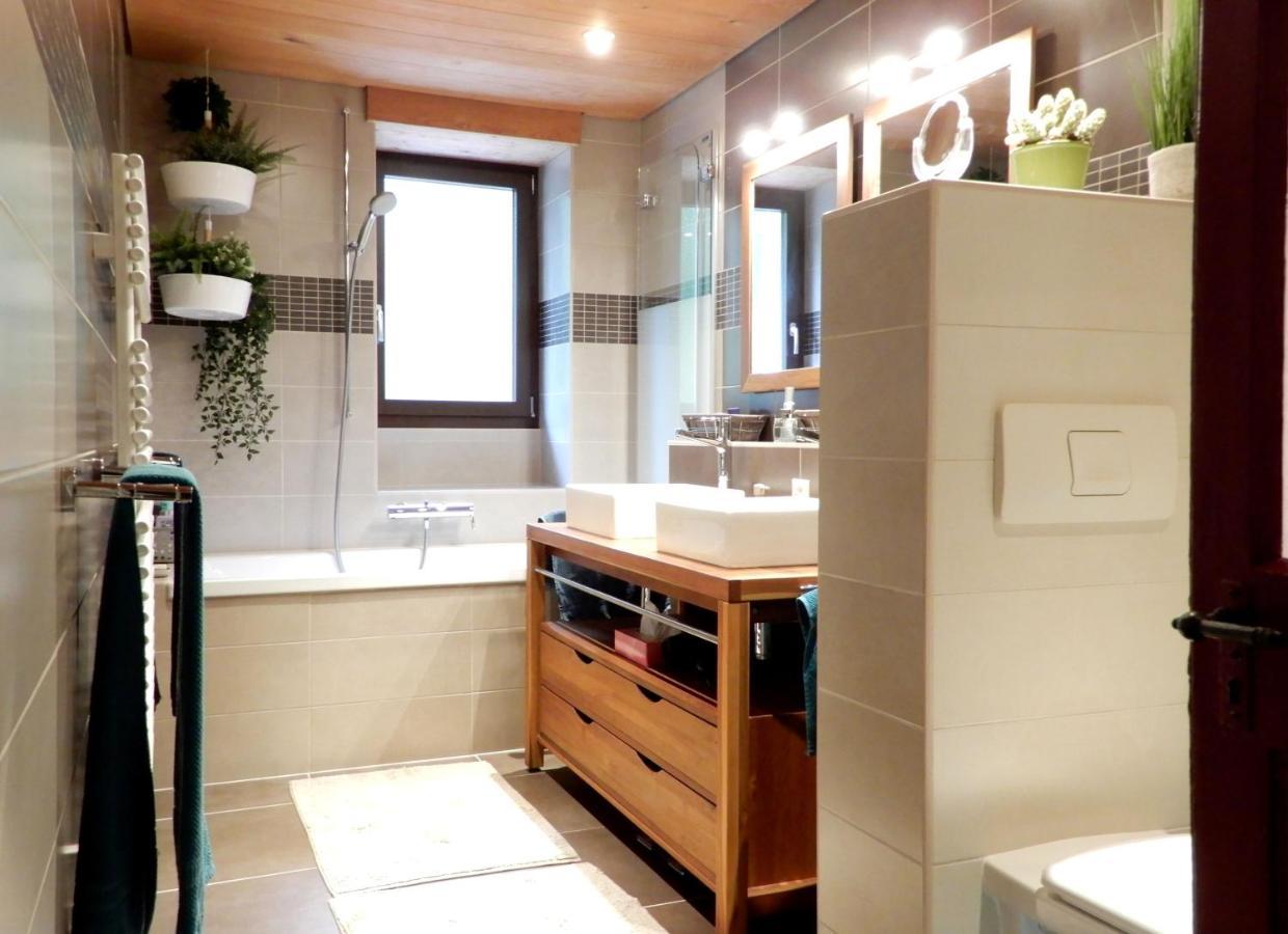 Chambres D'Hotes T'22 Fleurier Екстериор снимка